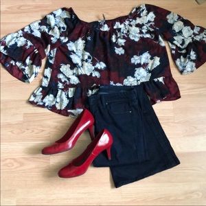 Design Lab , off shoulder top , size M .